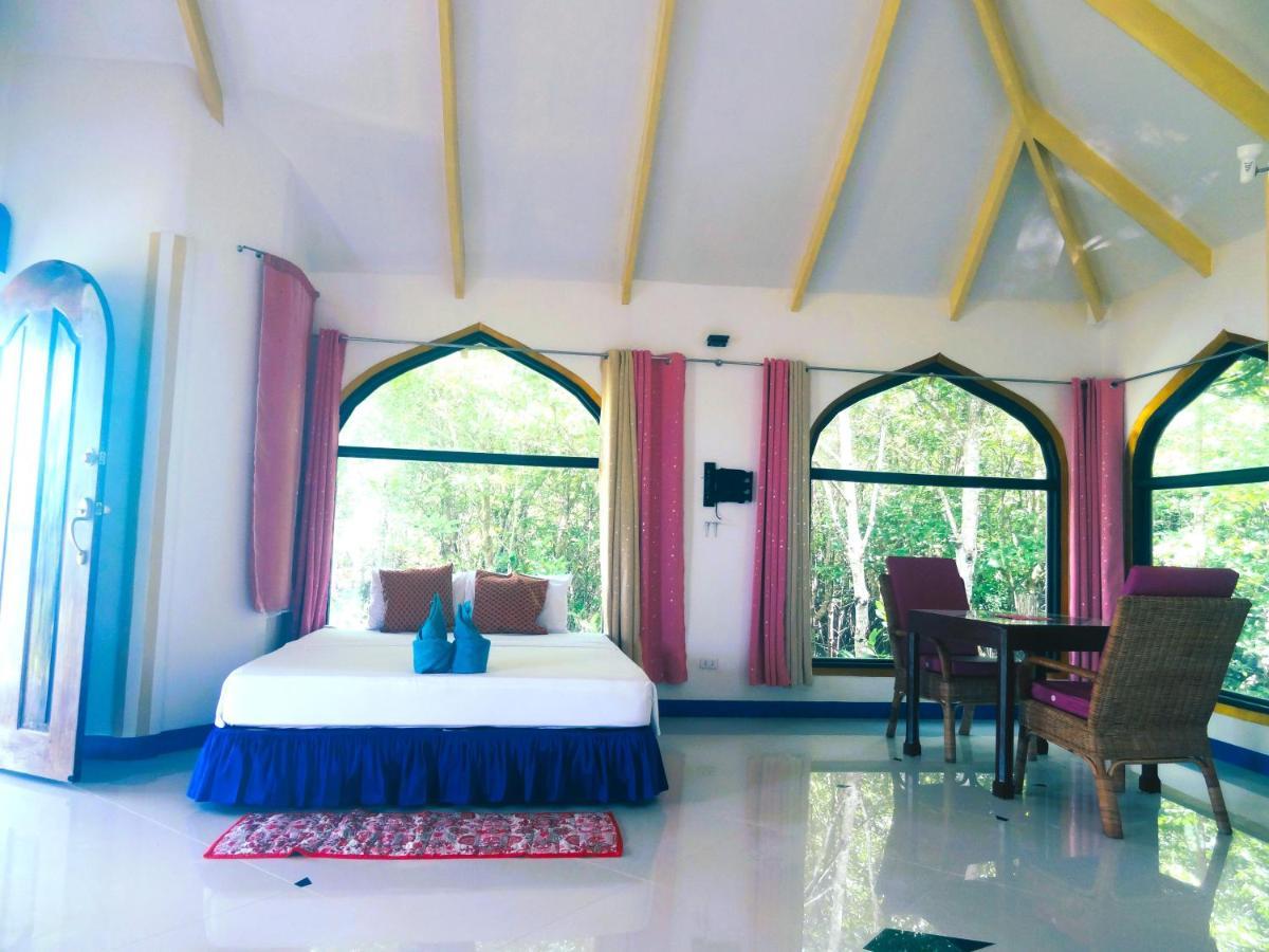 Mg Chateau Resort El Nido Bagian luar foto