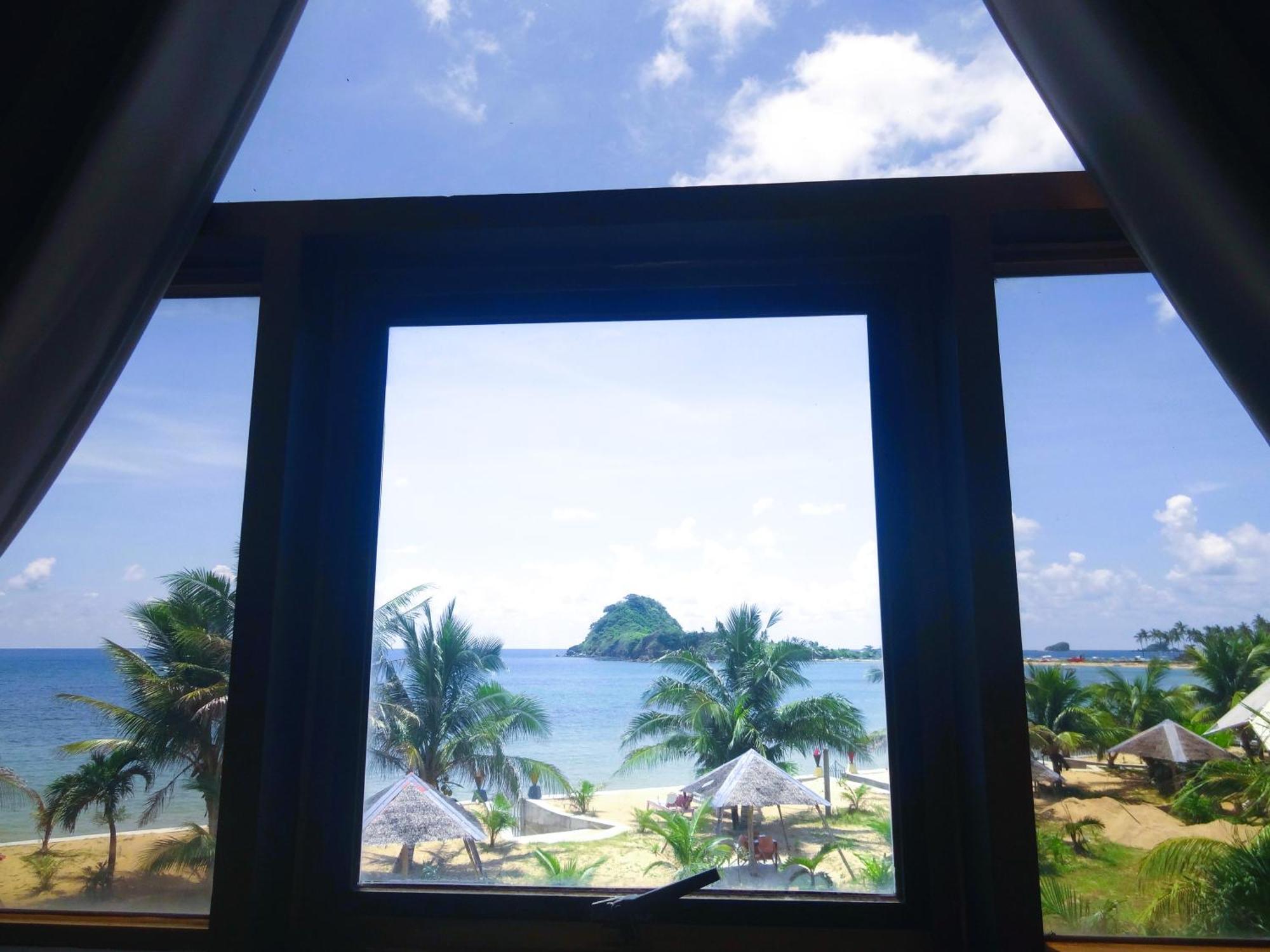 Mg Chateau Resort El Nido Bagian luar foto